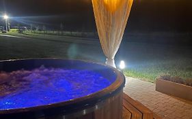 Leśna Osada -Dominikowo -sauna , balia